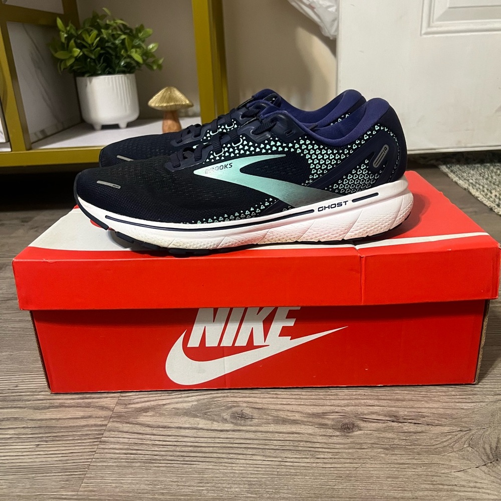 Brooks Wmns Ghost 14 Wide ‘Peacoat’